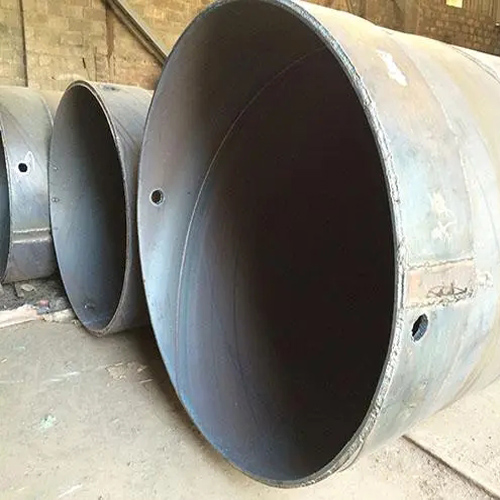 巢湖钢护筒的生产工艺主要包括以下步骤